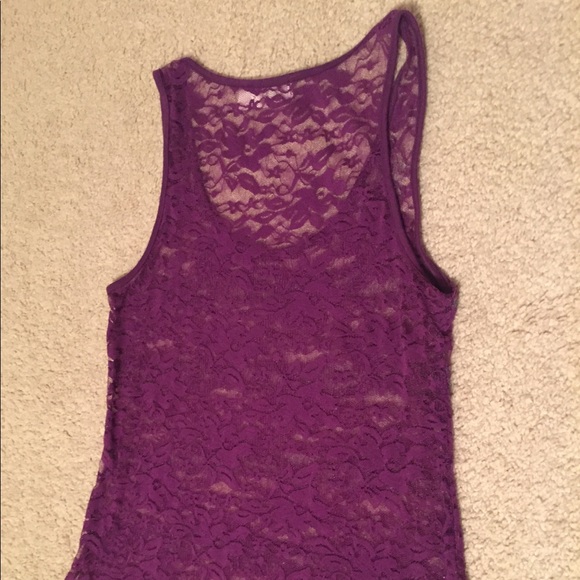 Women’s Large tank top. - Picture 4 of 4